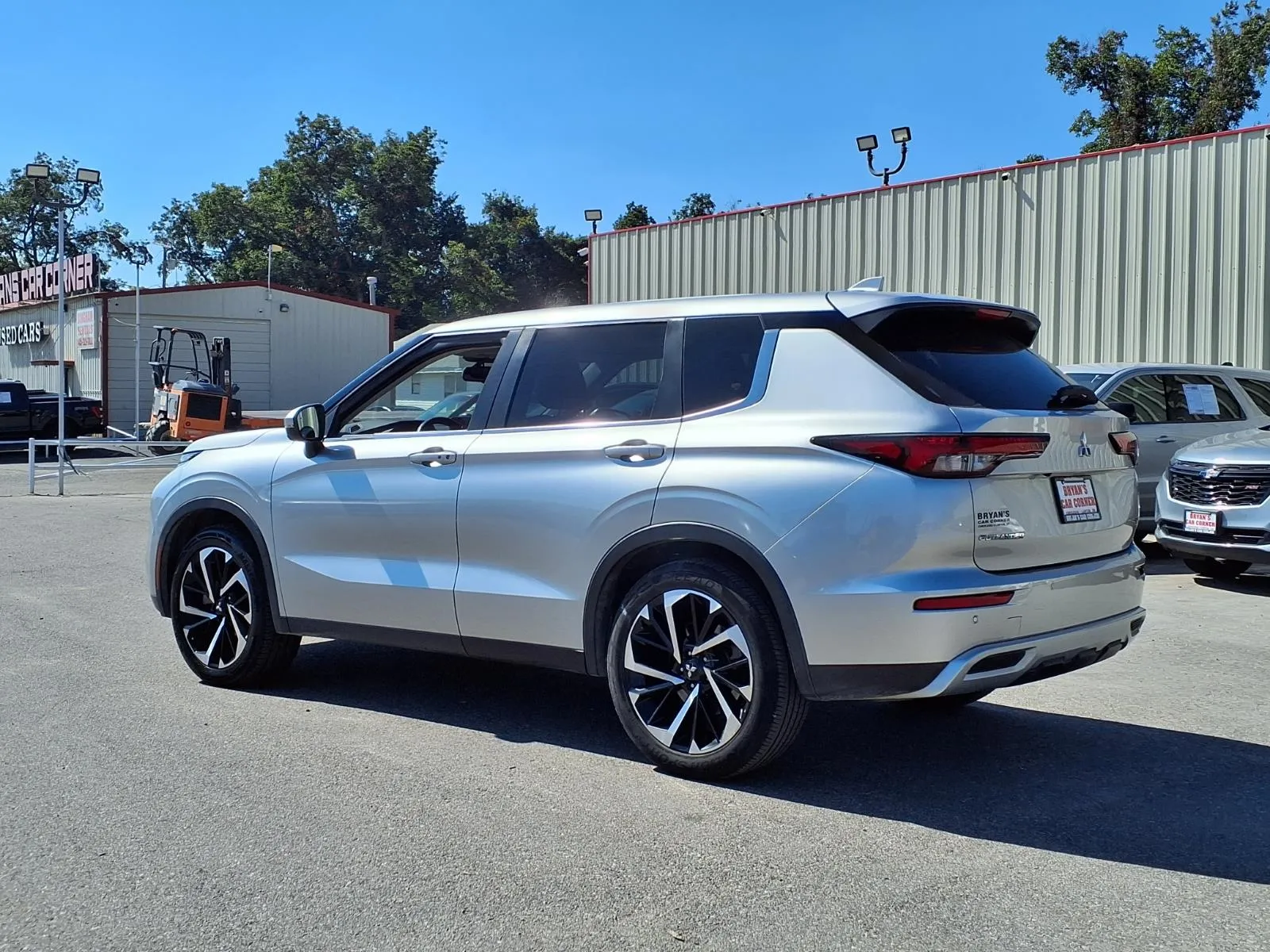 Mitsubishi Outlander photo 18