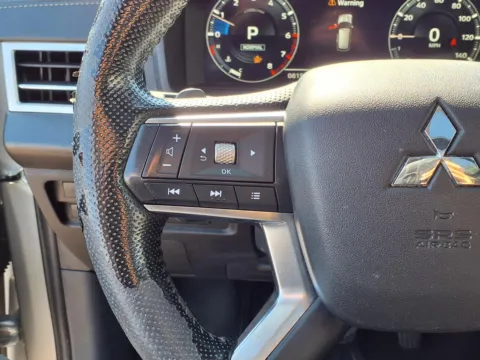 More photos of 2022 MITSUBISHI OUTLANDER SE at Bryan's Car Corner Chickasha, OK