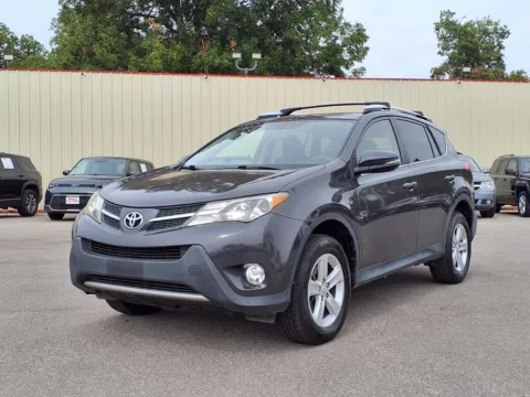 Gray 2014 TOYOTA RAV4 XLE for sale in Chickasha, OK