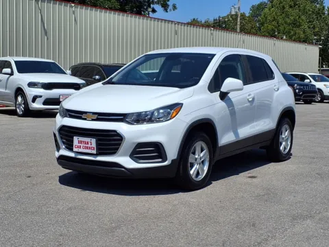 Photos of 2020 CHEVROLET TRAX LS for sale in Chickasha, OK at Bryan's Car Corner Chickasha