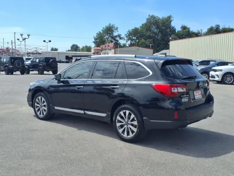 Another view of 2017 SUBARU OUTBACK TOURING for sale in Chickasha, OK at Bryan's Car Corner Chickasha