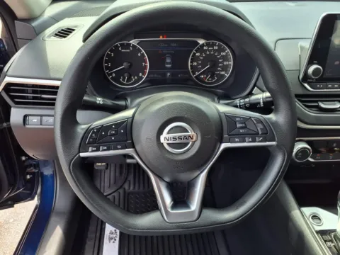 More photos of 2020 NISSAN ALTIMA S at Bryan's Car Corner Chickasha, OK