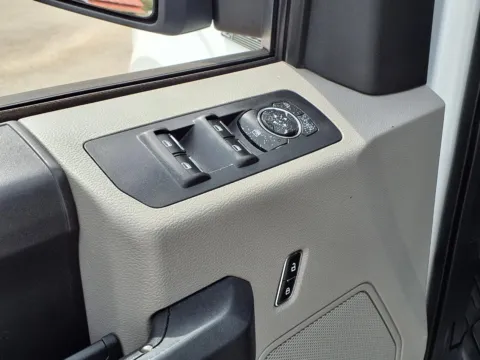 More photos of 2018 FORD F-150 SUPER CAB at Bryan's Car Corner Chickasha, OK