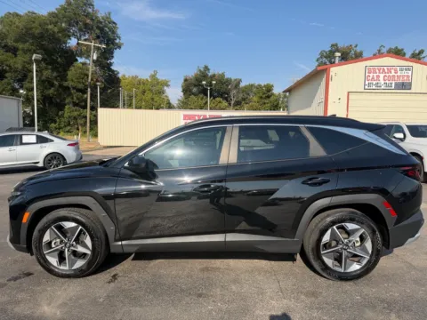 Photos of 2024 HYUNDAI SANTA FE LIMITED for sale in Chickasha, OK at Bryan's Car Corner Chickasha