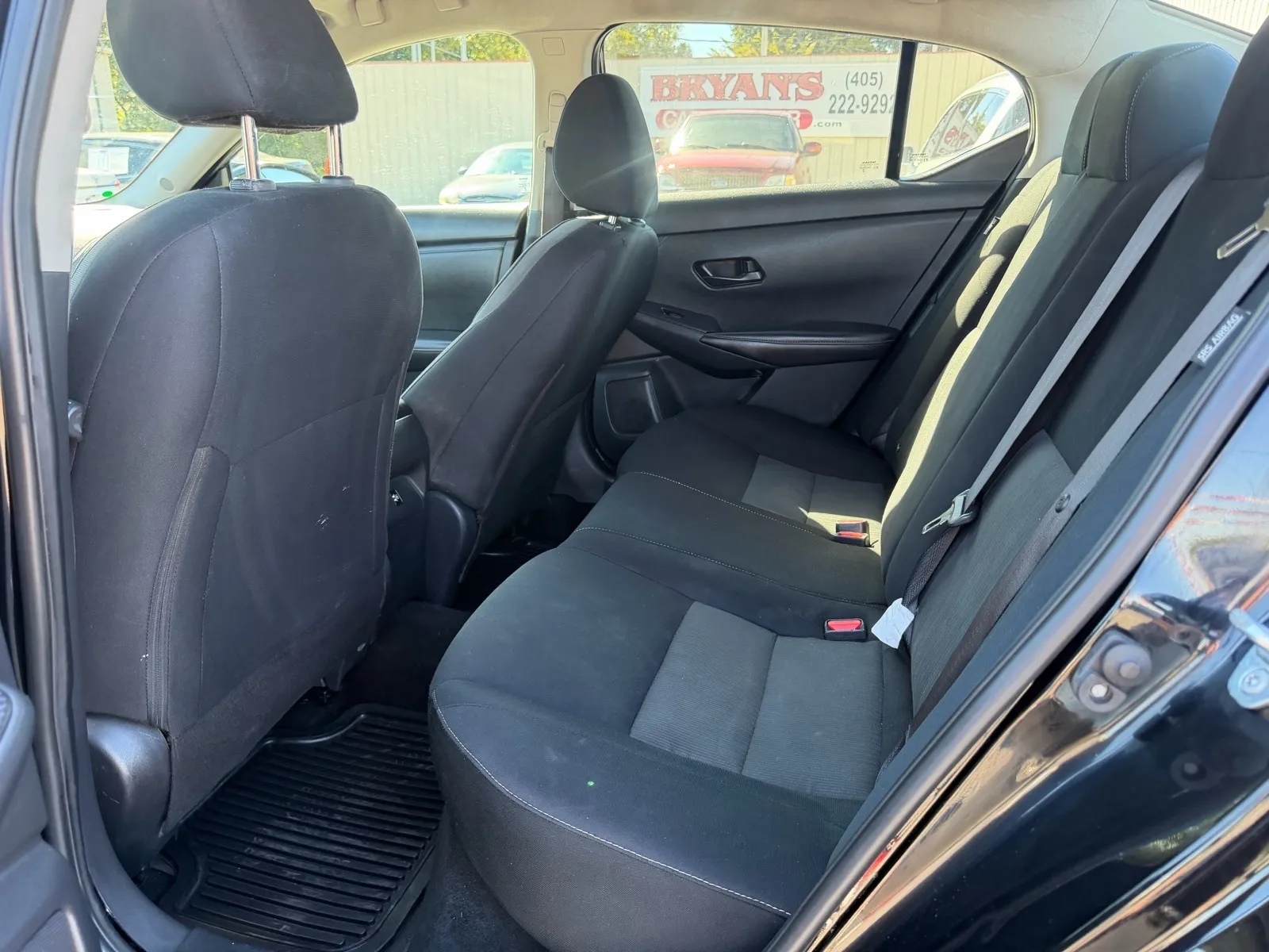 Nissan Sentra photo 11