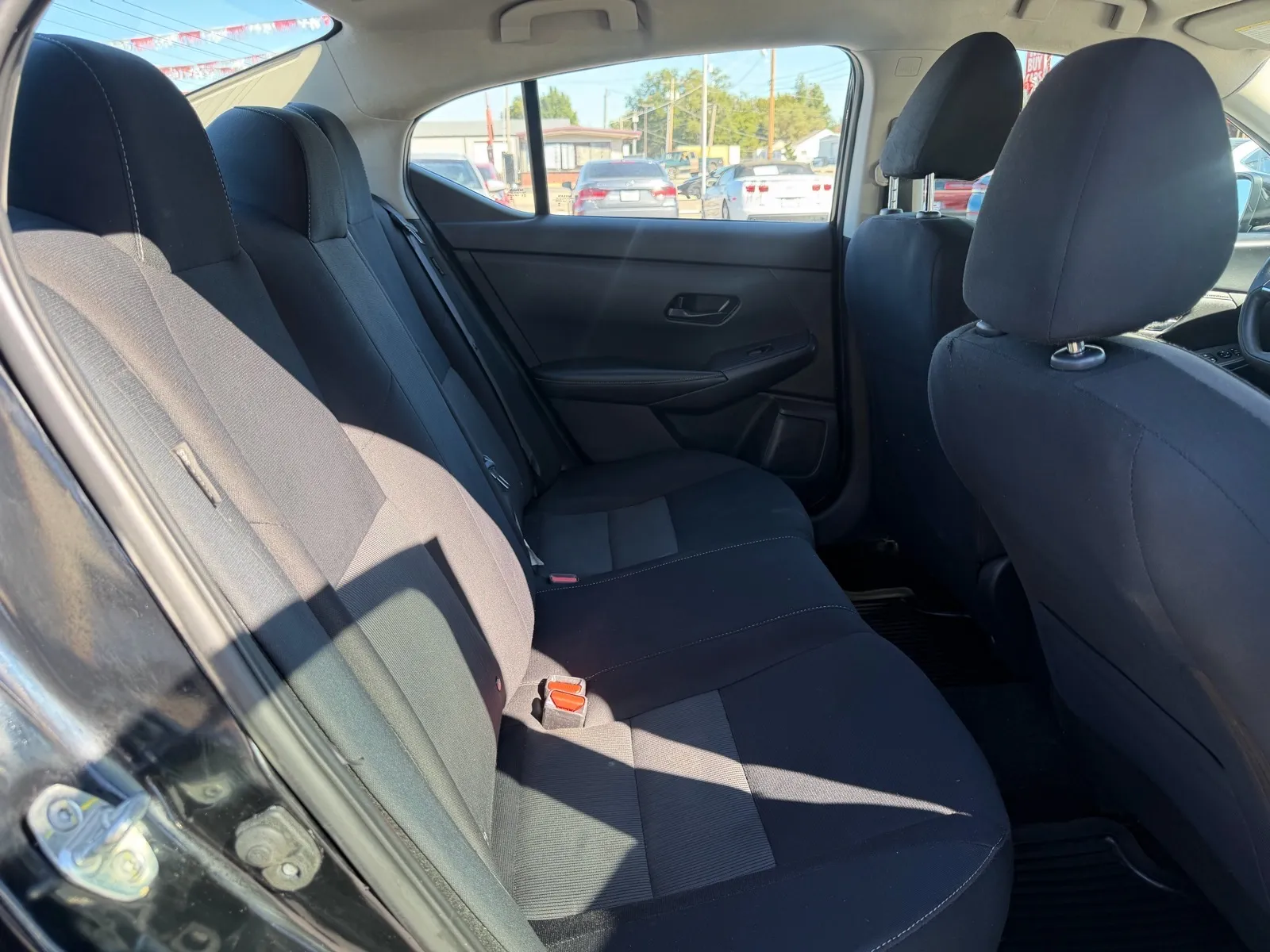 Nissan Sentra photo 12