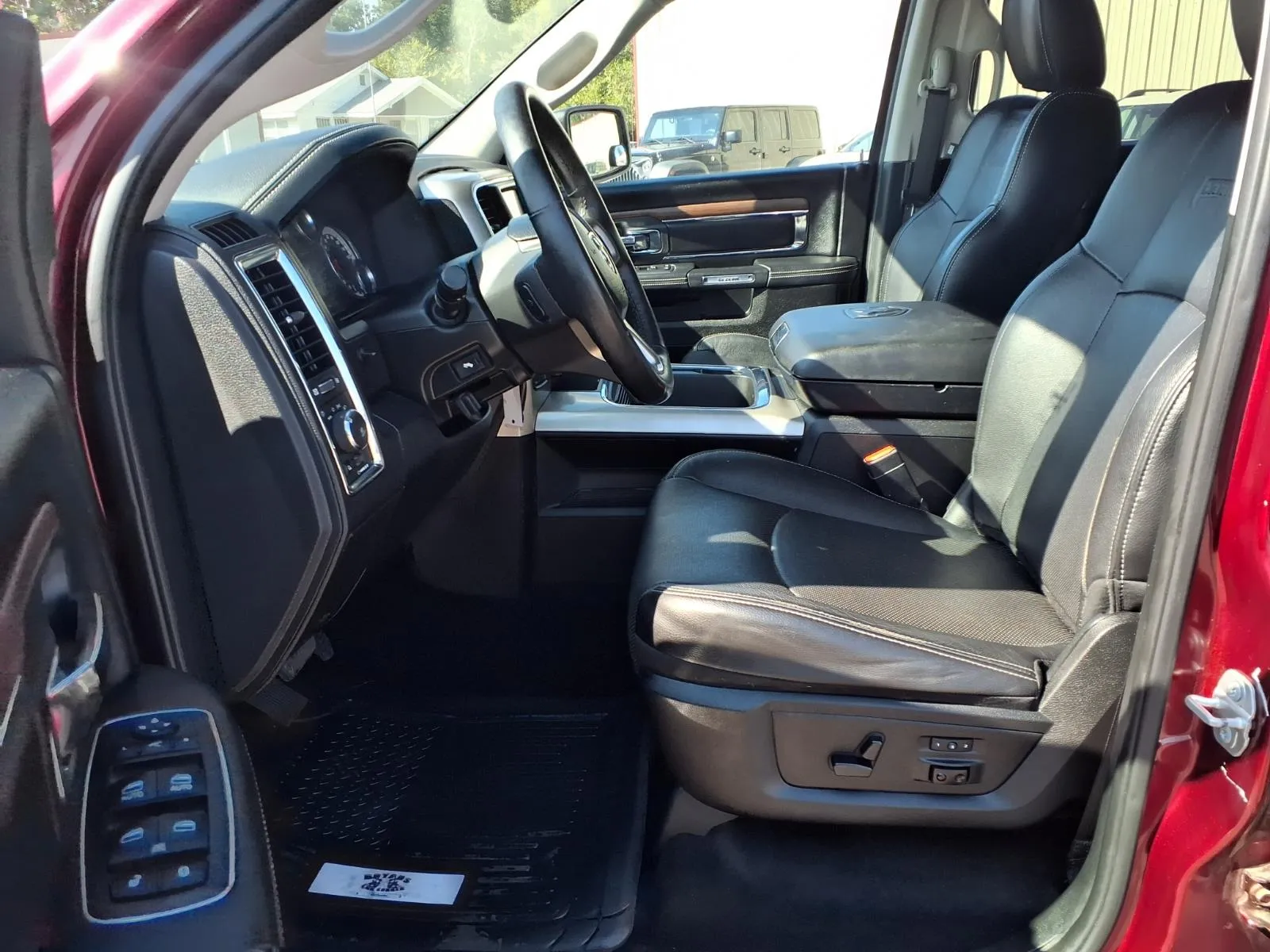 Ram 1500 photo 9