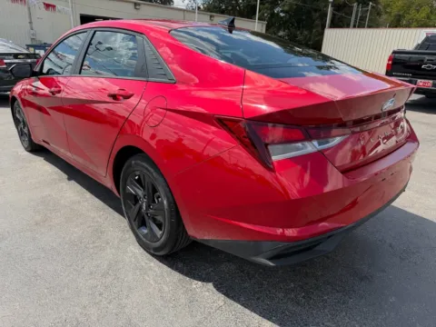 Another view of 2022 HYUNDAI ELANTRA SEL for sale in Chickasha, OK at Bryan's Car Corner Chickasha