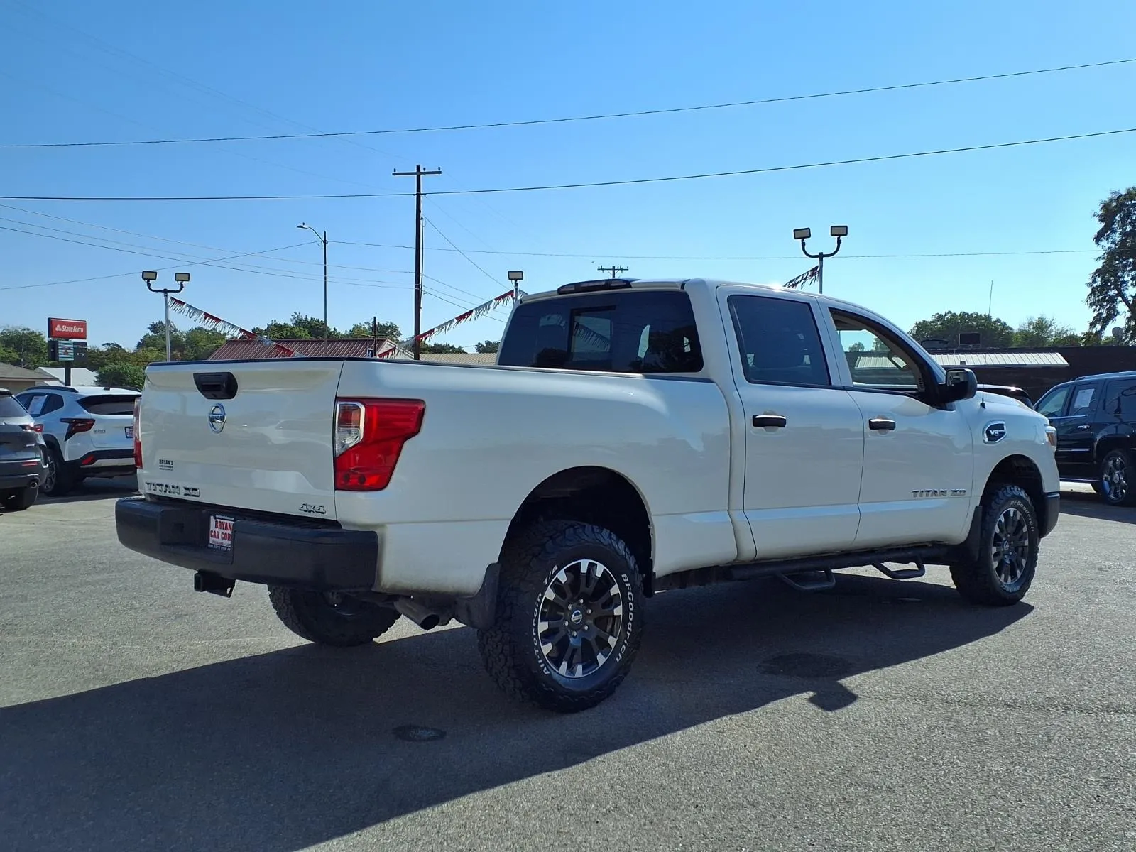Nissan Titan photo 20