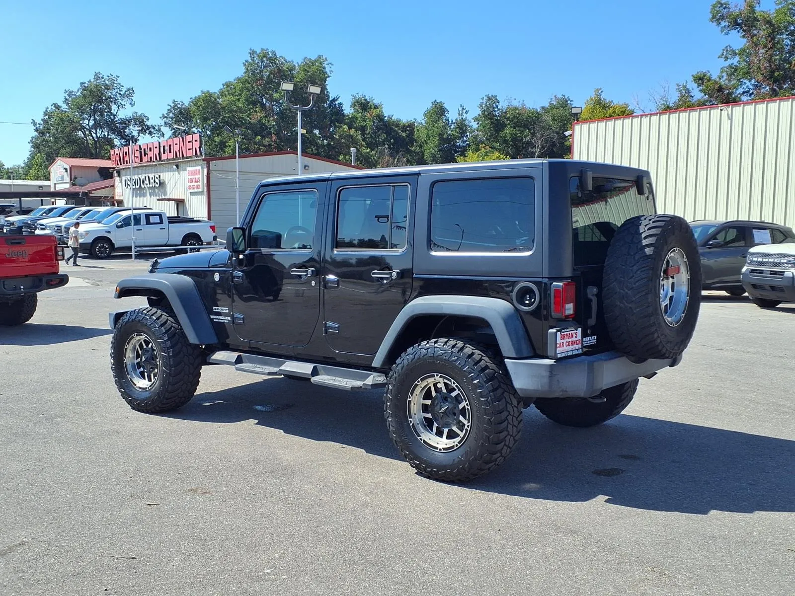 Jeep Wrangler photo 3