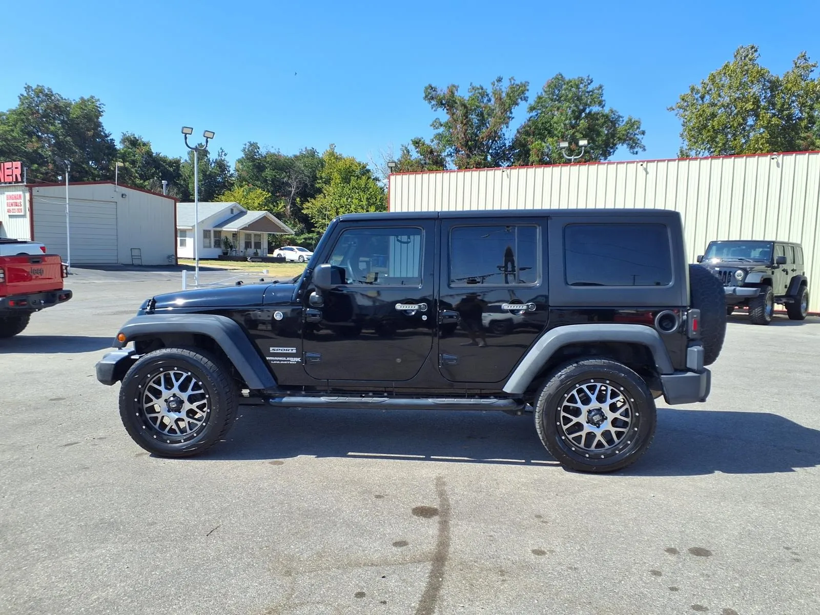Jeep Wrangler photo 18