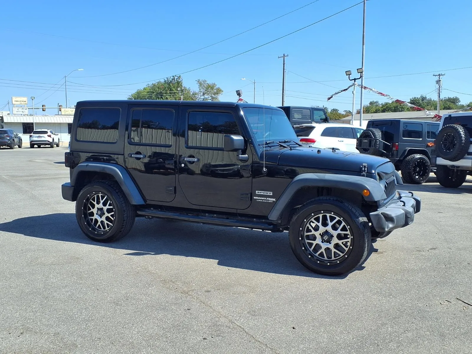 Jeep Wrangler photo 2