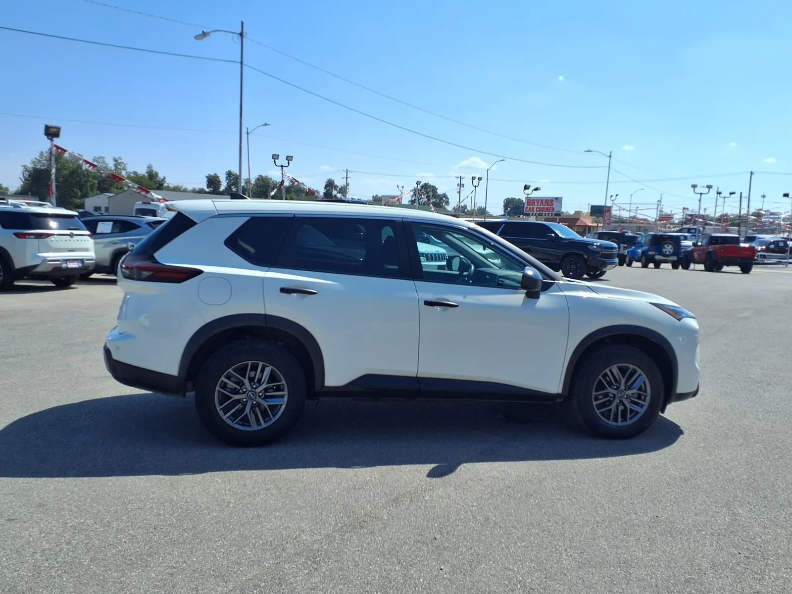 Nissan Rogue photo 20