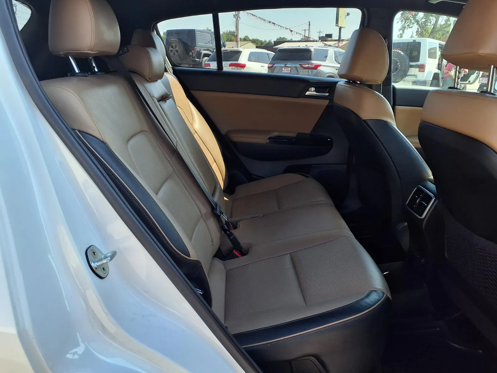 Kia Sportage photo 14