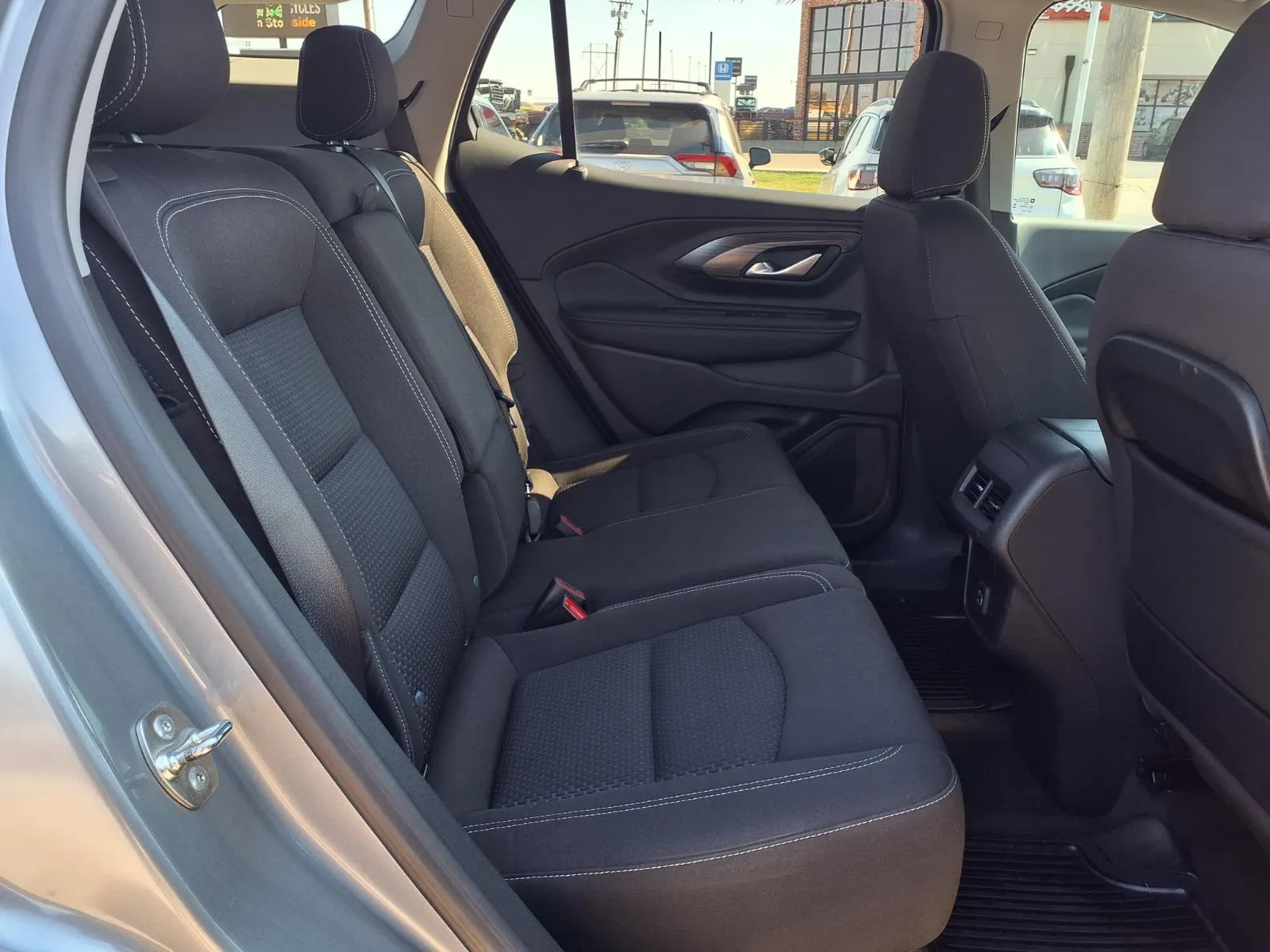 GMC Terrain photo 13