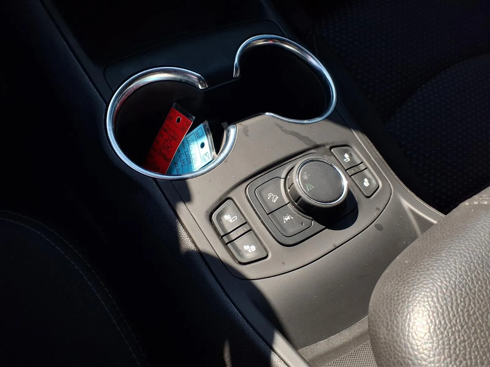 GMC Terrain photo 8
