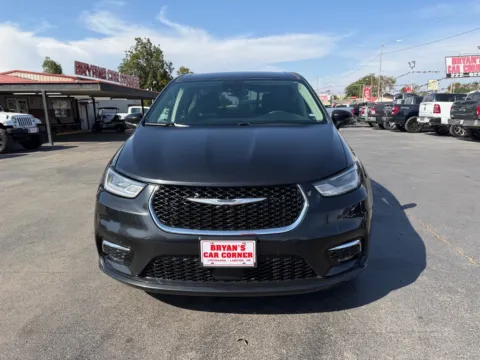 Black 2023 CHRYSLER PACIFICA HYBRID TOURING L for sale in Chickasha, OK