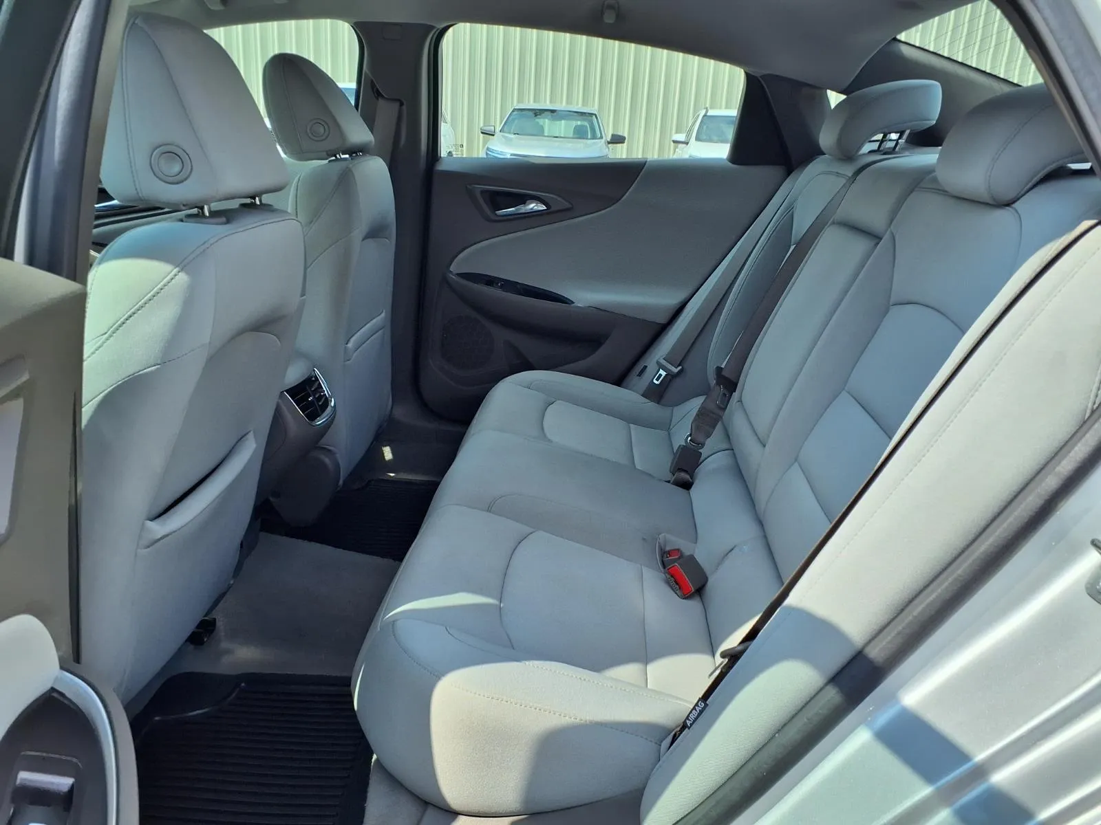 Chevrolet Malibu photo 11