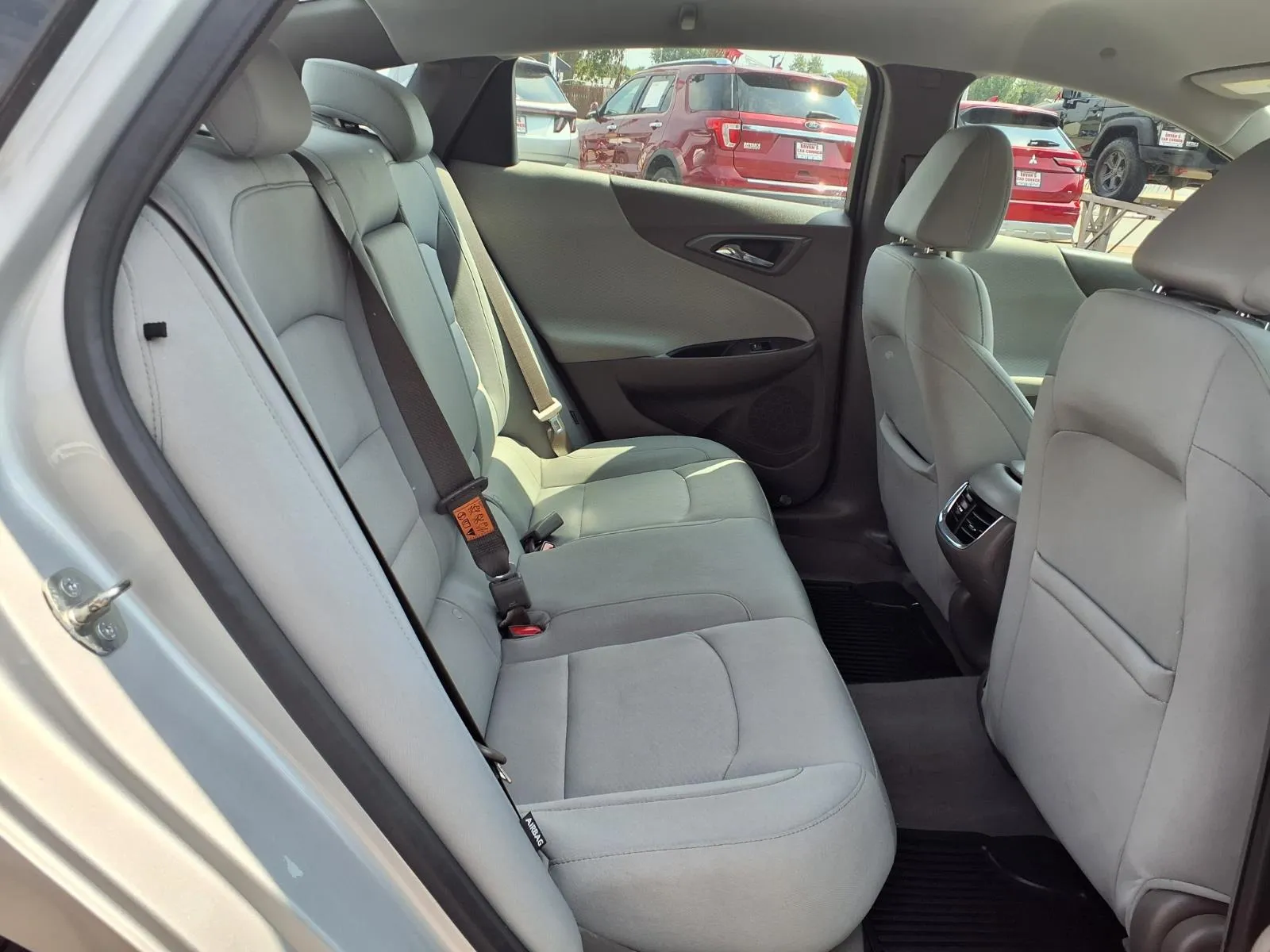 Chevrolet Malibu photo 13