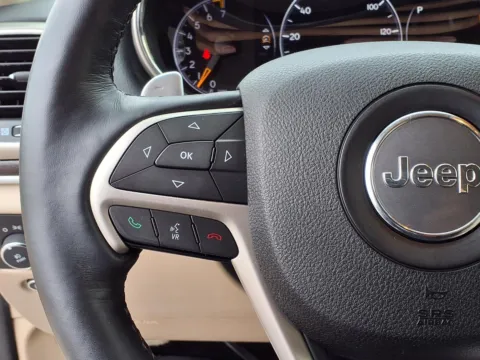 More photos of 2016 JEEP GRAND CHEROKEE LIMITED at Bryan's Car Corner Chickasha, OK