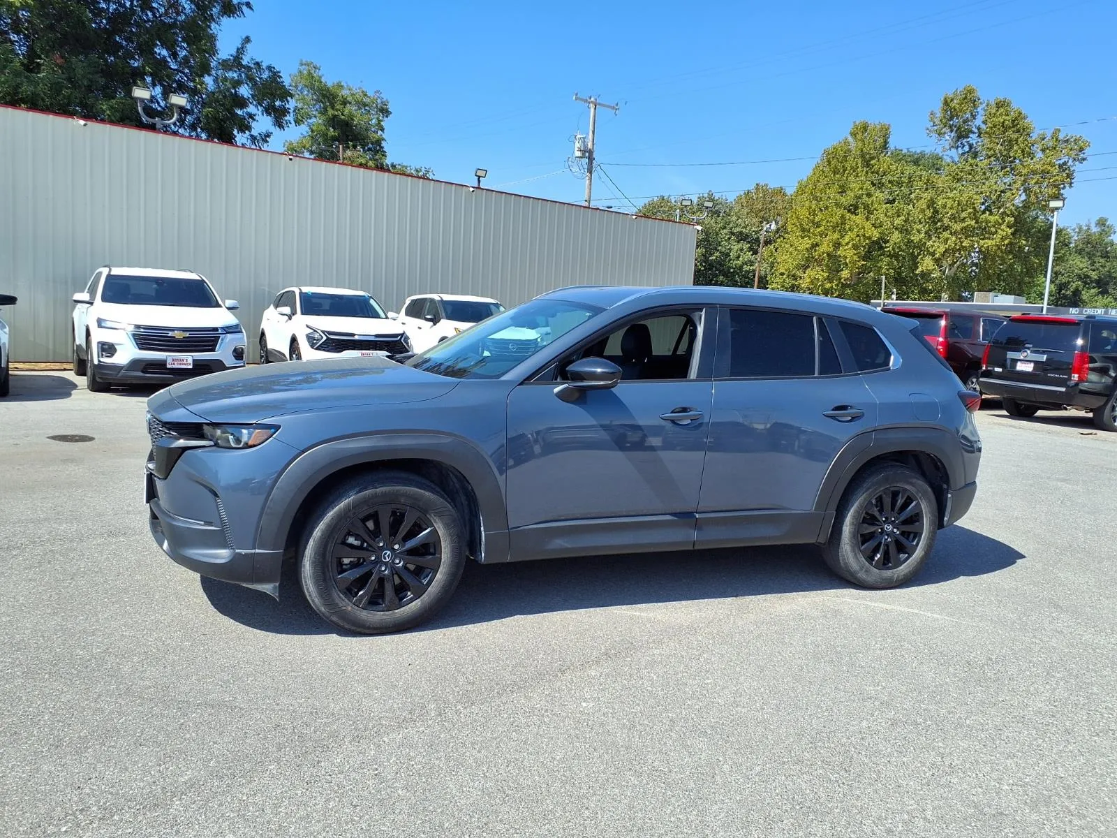 Mazda CX-50 photo 15