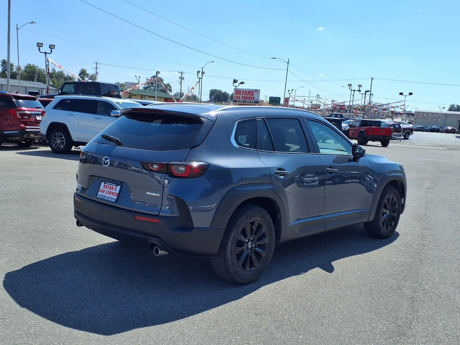 Mazda CX-50 photo 19