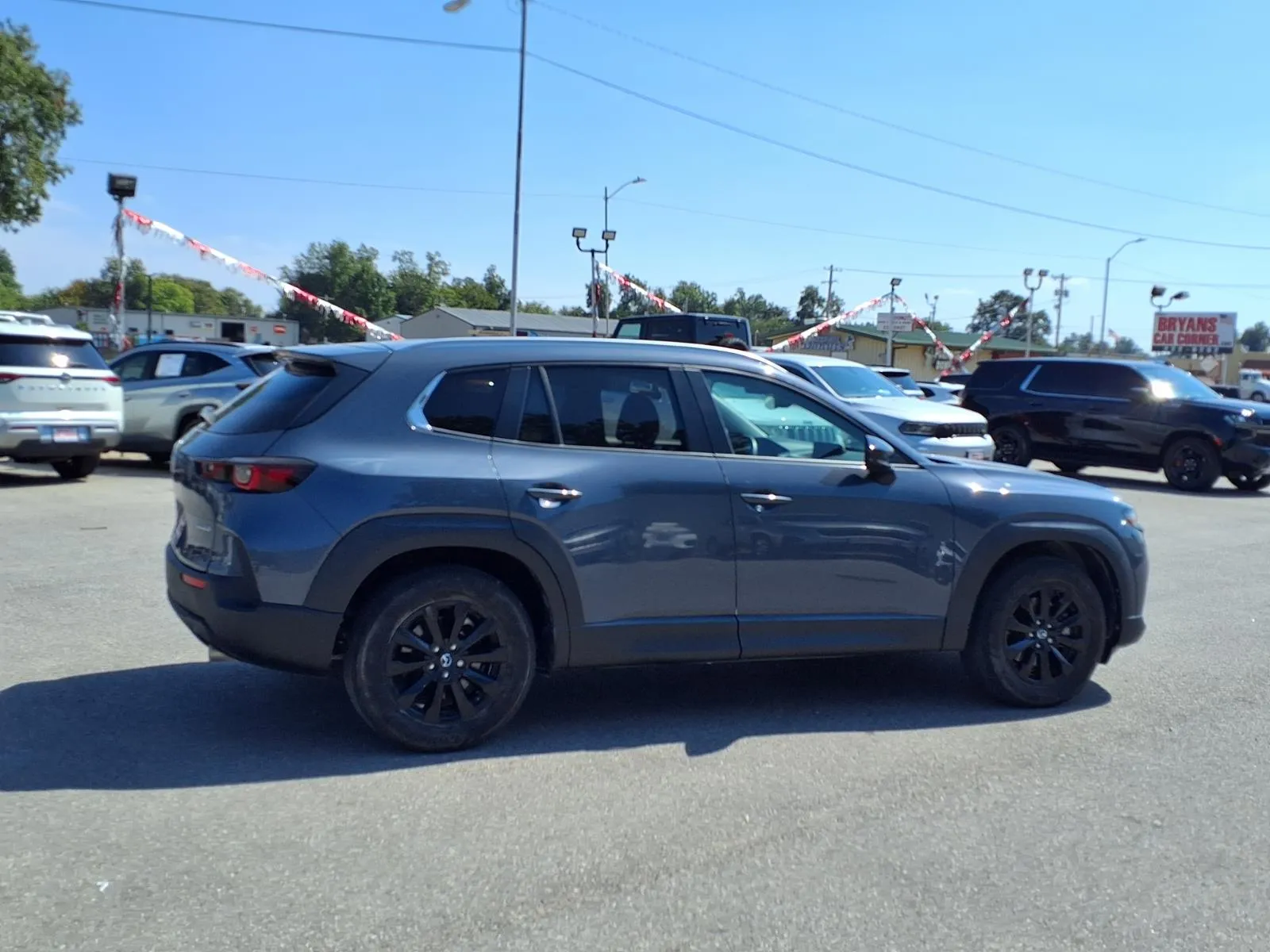 Mazda CX-50 photo 20