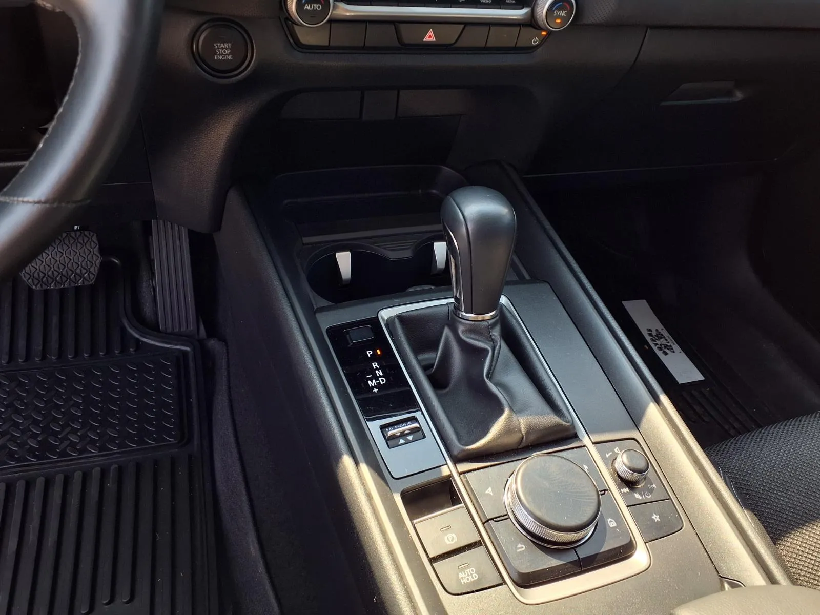 Mazda CX-50 photo 8