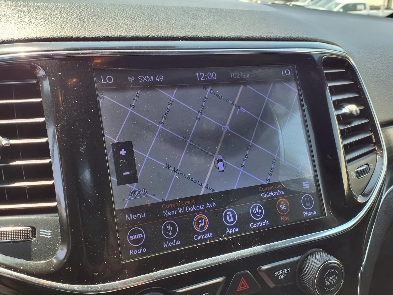 Jeep Grand Cherokee photo 8