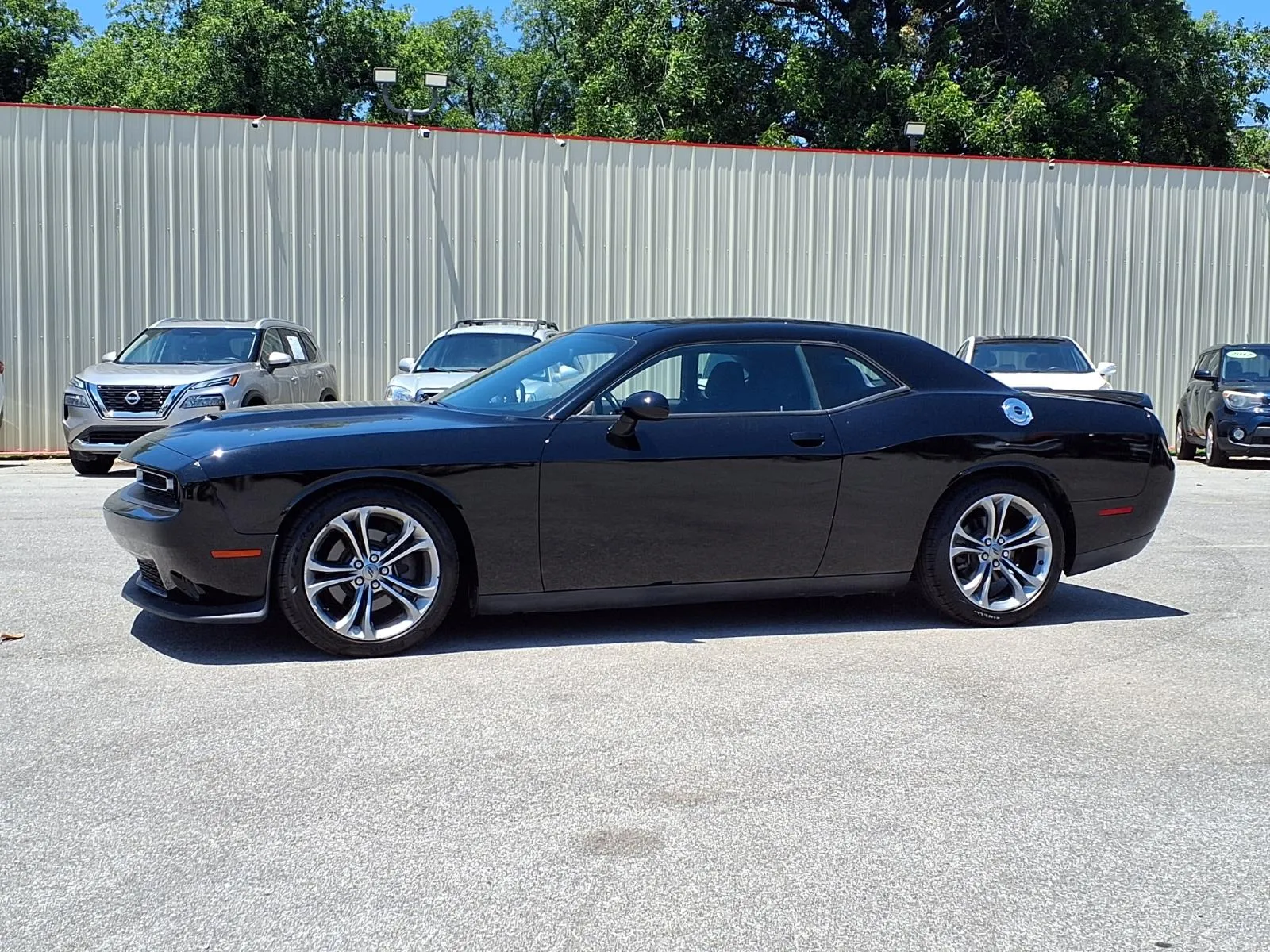 Dodge Challenger photo 14