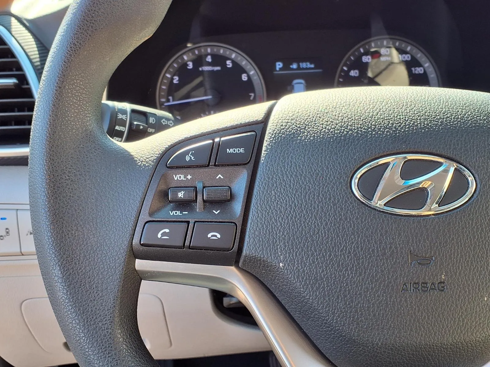 Hyundai Tucson photo 6