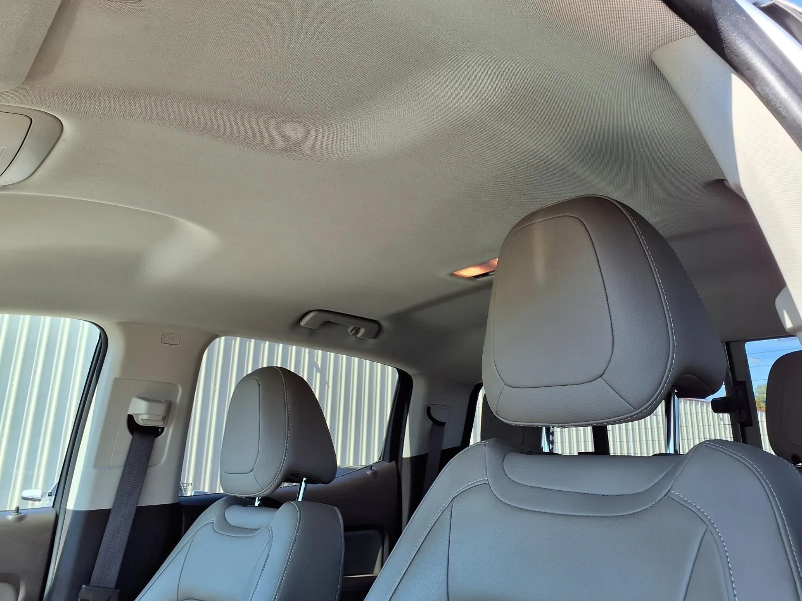 GMC Canyon photo 13