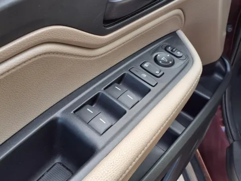 More photos of 2020 HONDA ODYSSEY EX at Bryan's Car Corner Chickasha, OK