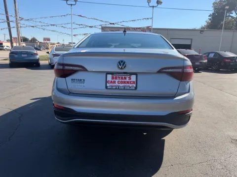 More photos of 2024 VOLKSWAGEN JETTA SE at Bryan's Car Corner Chickasha, OK