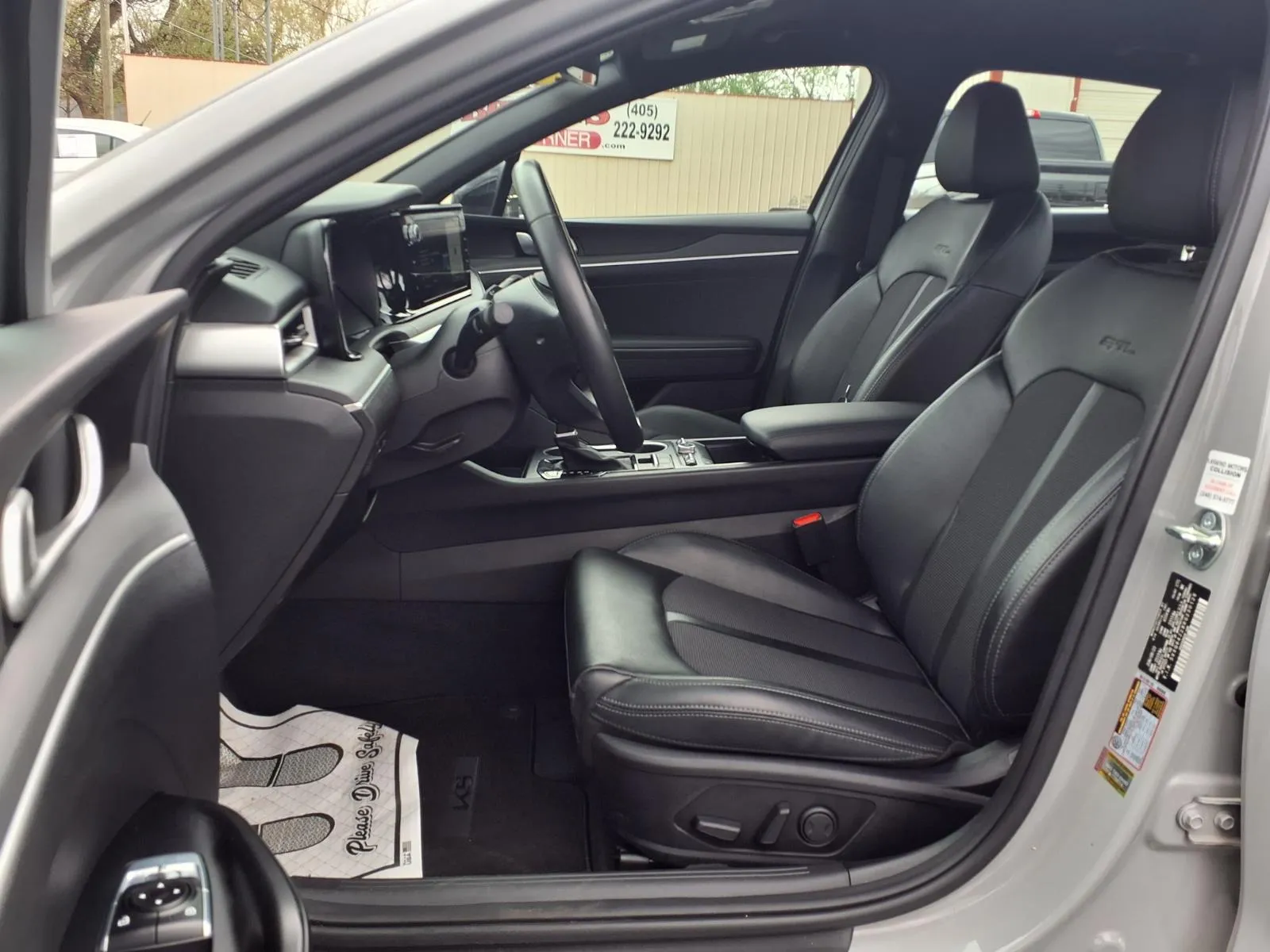 Kia K5 photo 11