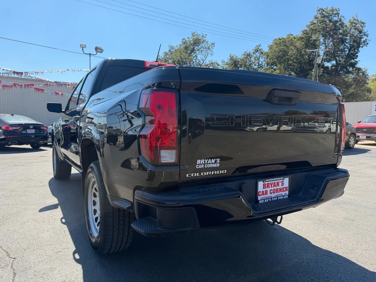 Chevrolet Colorado photo 3