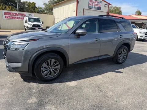 Gray 2023 NISSAN PATHFINDER SV for sale in Chickasha, OK