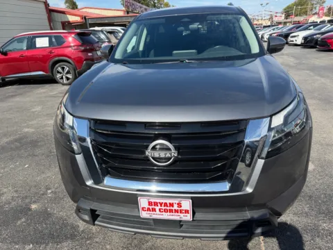 Photos of 2023 NISSAN PATHFINDER SV for sale in Chickasha, OK at Bryan's Car Corner Chickasha