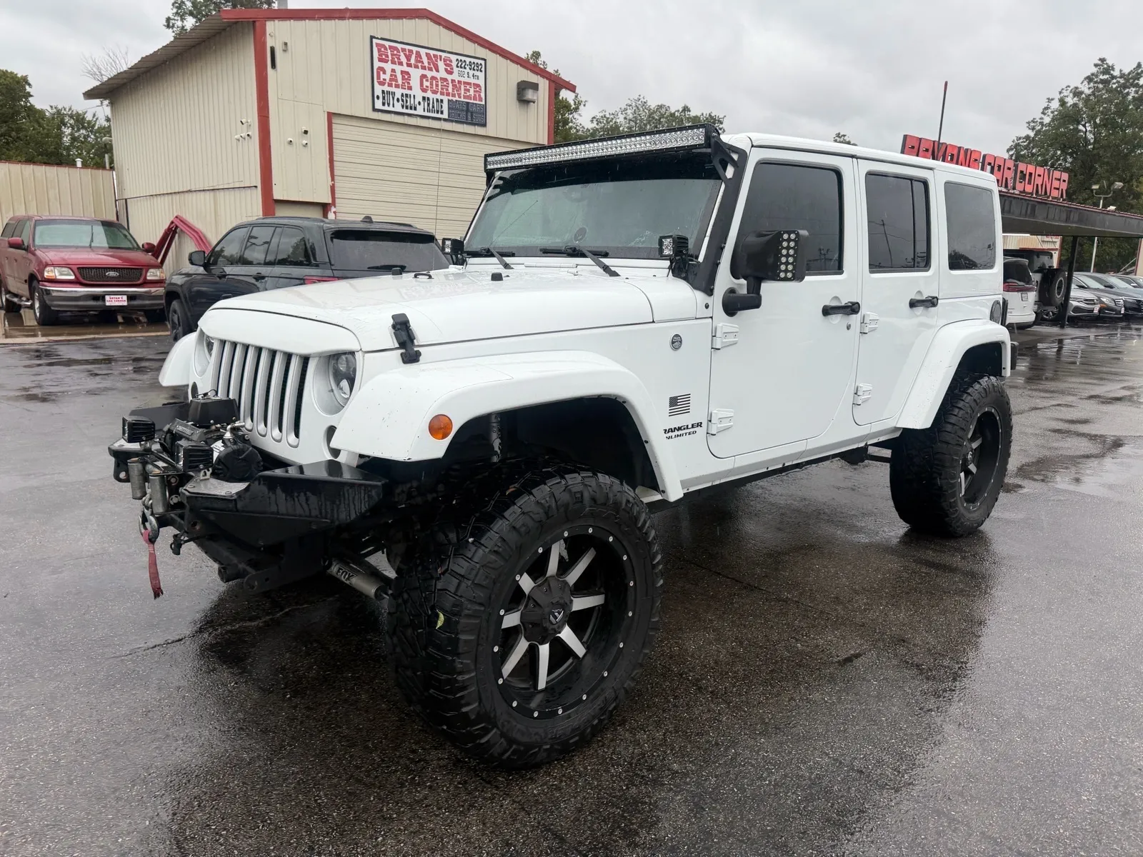 White 2016 JEEP WRANGLER UNLIMI SAHARA for sale in Chickasha, OK