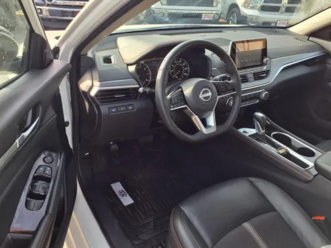 More photos of 2025 NISSAN ALTIMA SR at Bryan's Car Corner Chickasha, OK