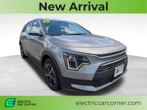 Gray 2023 Kia Niro LX for sale in Farmington, NY