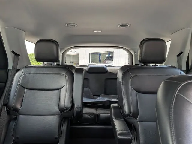 2022 Ford Explorer Limited - Photo 17