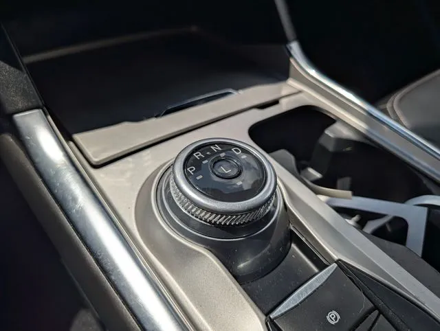 2022 Ford Explorer Limited - Photo 22