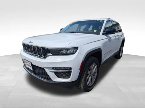 Another view of 2022 Jeep Grand Cherokee Limited for sale in Farmington, NY at Auto Outlets of Farmington