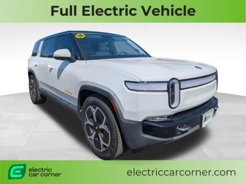 White 2024 Rivian R1S Adventure for sale in Farmington, NY