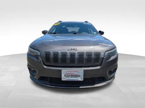 Photos of 2020 Jeep Cherokee Limited for sale in Farmington, NY at Auto Outlets of Farmington