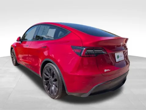 More photos of 2021 Tesla Model Y Performance at Auto Outlets of Farmington, NY