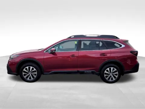 More photos of 2020 Subaru Outback Premium at Auto Outlets of Farmington, NY