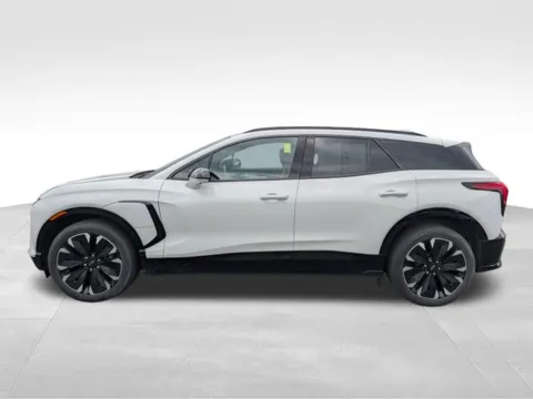 More photos of 2024 Chevrolet Blazer EV RS at Auto Outlets of Farmington, NY
