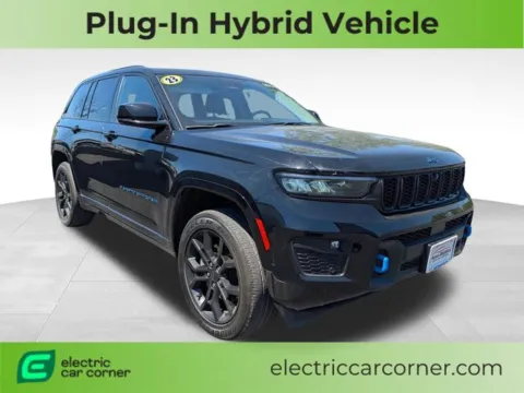 Black 2023 Jeep Grand Cherokee 4xe for sale in Farmington, NY